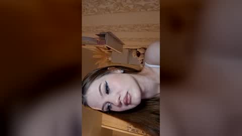 Susan online show from April 17, 12:29 pm