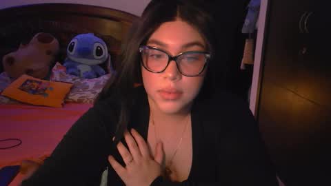 Snapshot of susan_vlad chatting on October 16, 6:54 pm susan vlad online show from October 16, 6:54 pm