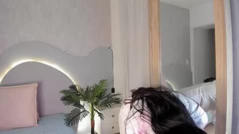 Snapshot of susana__sanchez chatting on October 15, 6:43 pm SUSANA online show from October 15, 6:43 pm