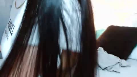 Snapshot of susana_hank chatting on December 27, 5:37 pm susana online show from December 27, 5:37 pm