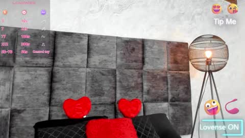 Susan online show from February 22, 7:10 pm