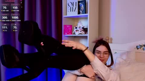 susannahtrojahn online show from April 11, 3:16 pm