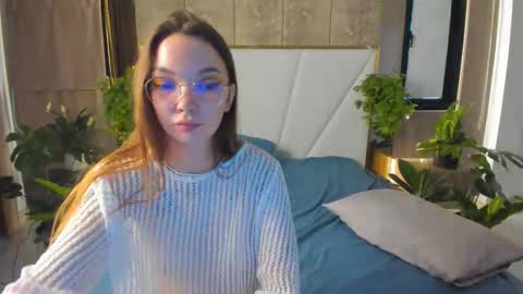 susannjohnson online show from December 4, 1:19 am