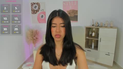 Sussan Monroe online show from April 8, 9:44 am