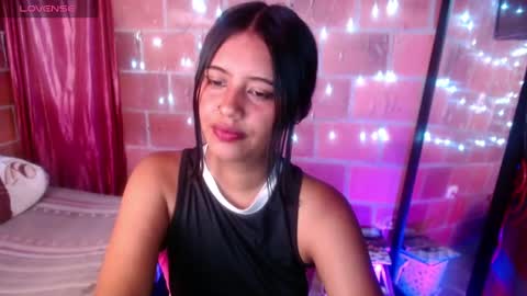 Snapshot of sussy_222 chatting on February 7, 7:38 pm susy online show from February 7, 7:38 pm