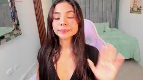 sussy_sweet4u online show from February 19, 9:20 am