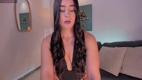 Snapshot of sussybell_ chatting on September 26, 8:39 pm Sussy Bell online show from September 26, 8:39 pm