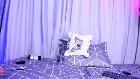 susyy online show from December 4, 10:32 pm