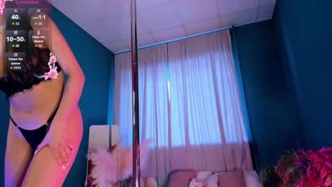 Hey Im Suzane online show from February 20, 6:19 am