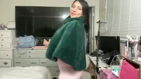 Suzy online show from January 9, 5:23 am