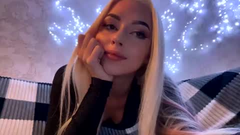 sweeet angelll online show from January 29, 12:33 am