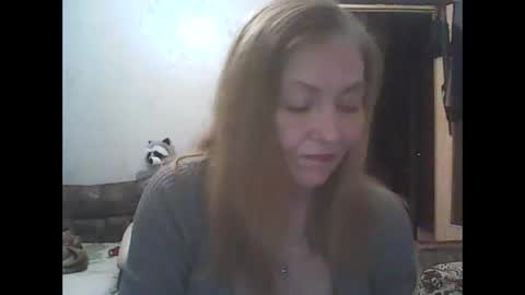 sweet4blonde609 online show from November 7, 11:49 am