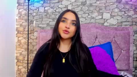 sweet__cherry1 online show from May 5, 6:44 pm