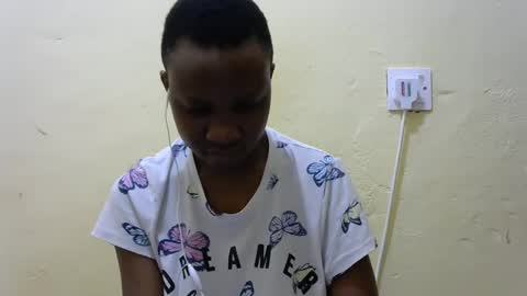 Silvia online show from December 1, 8:11 pm