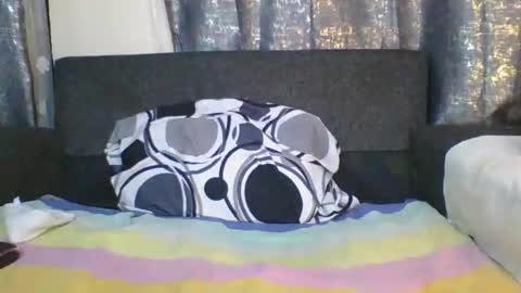 bella online show from November 14, 10:59 am