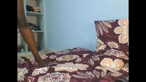 bella online show from November 3, 4:11 pm