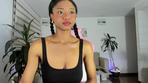 Snapshot of sweet_brunette88 chatting on October 9, 8:46 pm sweet_brunette88 online show from October 9, 8:46 pm
