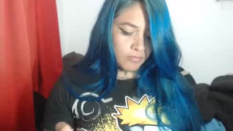 Snapshot of sweet_bubblee chatting on February 23, 11:10 pm Bubbles online show from February 23, 11:10 pm
