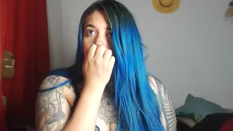 Snapshot of sweet_bubblee chatting on October 7, 1:21 am Bubbles online show from October 7, 1:21 am