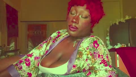 Snapshot of sweet_dhalia chatting on September 27, 6:37 pm SweetDahlia online show from September 27, 6:37 pm