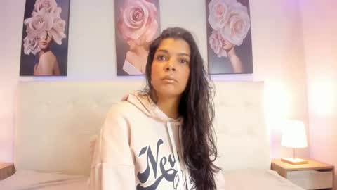 Snapshot of sweet_dreamses chatting on February 5, 12:27 pm Kendra online show from February 5, 12:27 pm