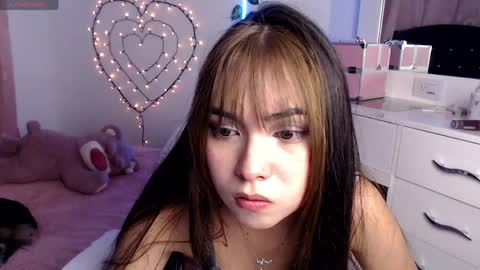 Hannah online show from April 16, 5:08 am