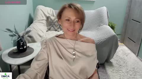 Helen online show from December 3, 7:00 am