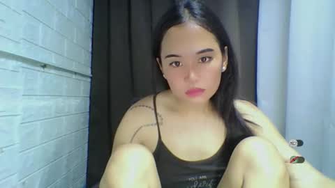 Snapshot of sweet_laika chatting on October 18, 2:58 am LAIKA online show from October 18, 2:58 am