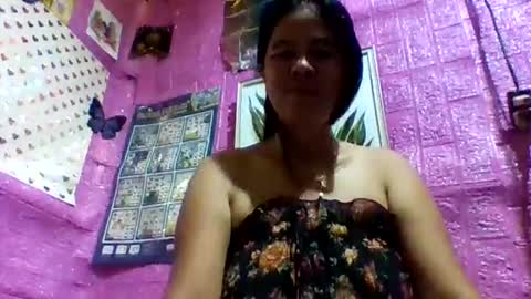 sweet_lyn2025 online show from May 25, 1:59 am