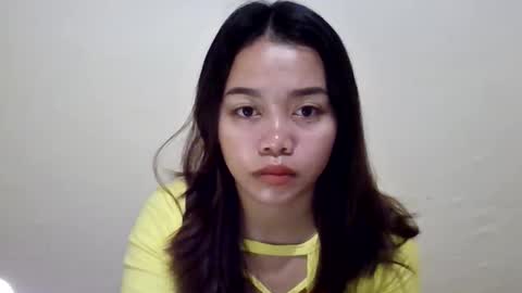 sweet_mae28xx online show from April 19, 9:17 pm
