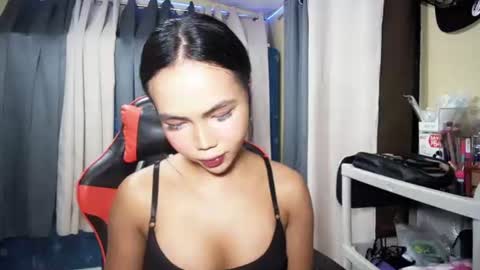 Maleia online show from May 3, 2:04 am