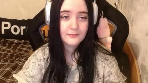 Snapshot of sweet_my_dream chatting on October 22, 2:55 pm sweet_my_dream online show from October 22, 2:55 pm