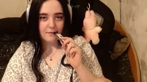 Snapshot of sweet_my_dream chatting on October 6, 3:18 pm sweet_my_dream online show from October 6, 3:18 pm