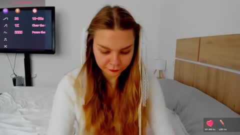 Sabina online show from April 3, 6:22 am