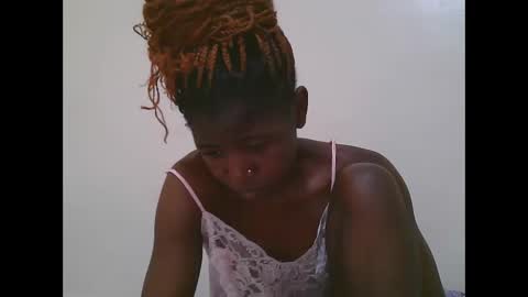 Snapshot of sweet_tattiana chatting on March 7, 10:45 am Tatty online show from March 7, 10:45 am
