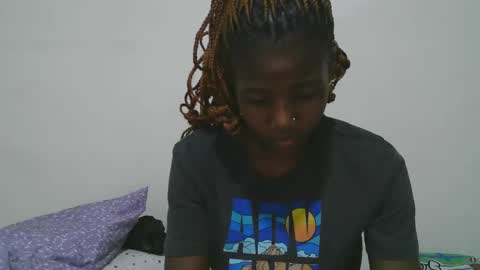 Snapshot of sweet_tattiana chatting on February 28, 7:35 pm Tatty online show from February 28, 7:35 pm