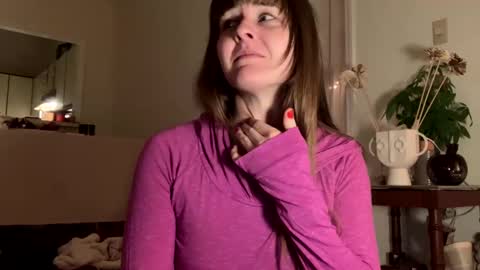 Snapshot of sweet_truffle chatting on December 21, 12:20 am Heidi Brenner - Please check bio for schedule FAQ online show from December 21, 12:20 am
