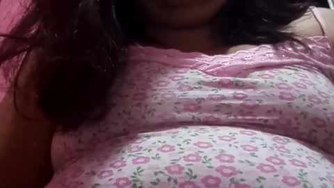 sweetapple808216 online show from January 29, 1:48 am