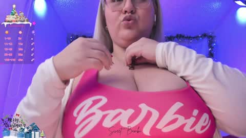 Andrea  online show from December 19, 12:45 am