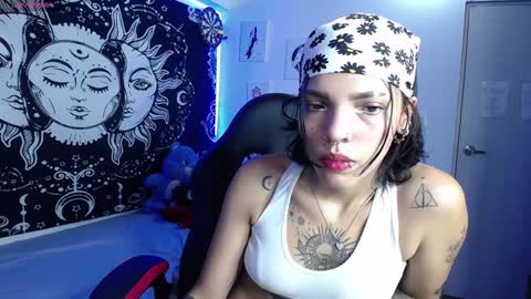 sweetbitter_ online show from January 31, 7:08 pm