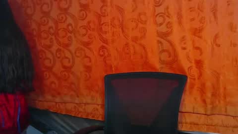 Snapshot of sweetdam12 chatting on December 23, 7:20 pm sweetdam12 online show from December 23, 7:20 pm