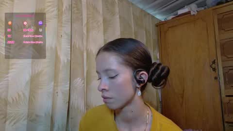 Snapshot of sweetdam12 chatting on September 13, 9:12 pm sweetdam12 online show from September 13, 9:12 pm