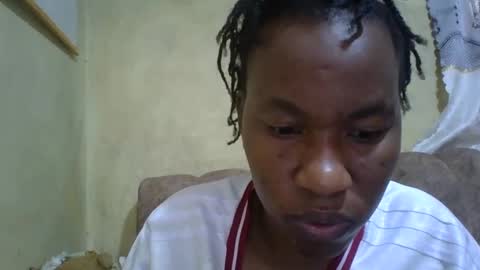 Snapshot of sweetdiva2012 chatting on February 14, 4:15 am sweetdiva2012 online show from February 14, 4:15 am