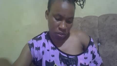 Snapshot of sweetdiva2012 chatting on December 10, 8:38 pm sweetdiva2012 online show from December 10, 8:38 pm