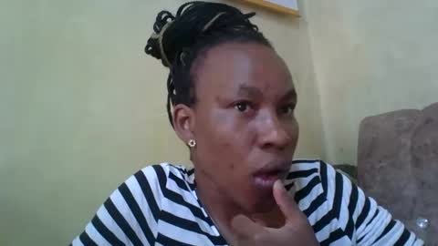 Snapshot of sweetdiva2012 chatting on December 14, 6:35 am sweetdiva2012 online show from December 14, 6:35 am