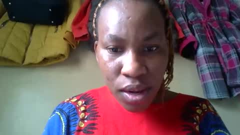 Snapshot of sweetdiva2012 chatting on October 4, 7:36 am sweetdiva2012 online show from October 4, 7:36 am