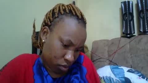 Snapshot of sweetdiva2012 chatting on October 5, 7:46 am sweetdiva2012 online show from October 5, 7:46 am