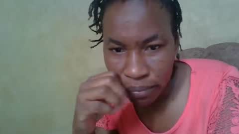 Snapshot of sweetdiva2012 chatting on February 22, 5:44 am sweetdiva2012 online show from February 22, 5:44 am