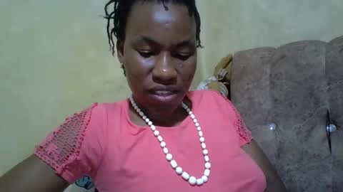Snapshot of sweetdiva2012 chatting on March 7, 9:38 pm sweetdiva2012 online show from March 7, 9:38 pm