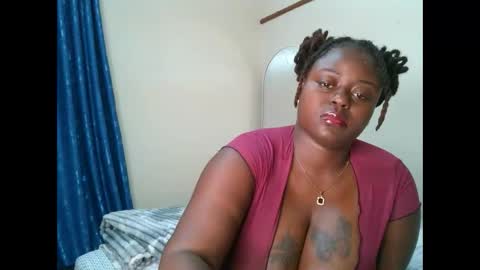 sweetest_snack online show from April 26, 2:42 am